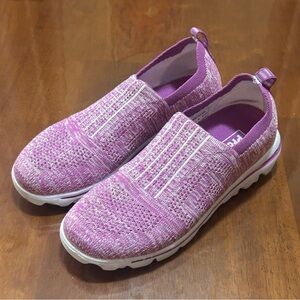 Propet TravelActiv Women Sz 6 Berry Stretch Sock Knit Slip On Athletic Sneakers